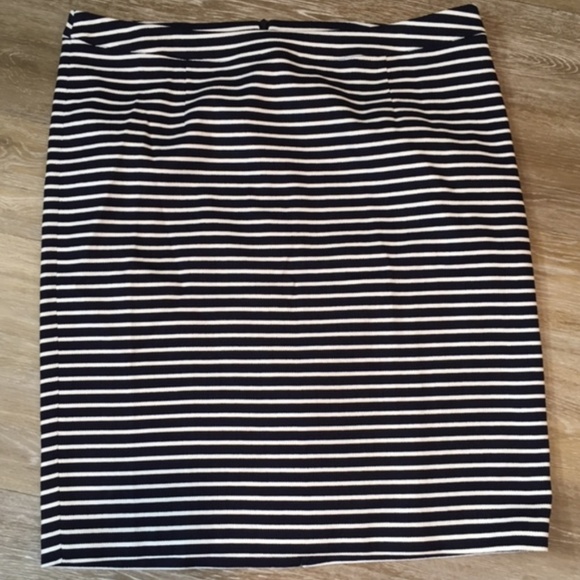 Boden Dresses & Skirts - Boden Striped Pencil Skirt size 18